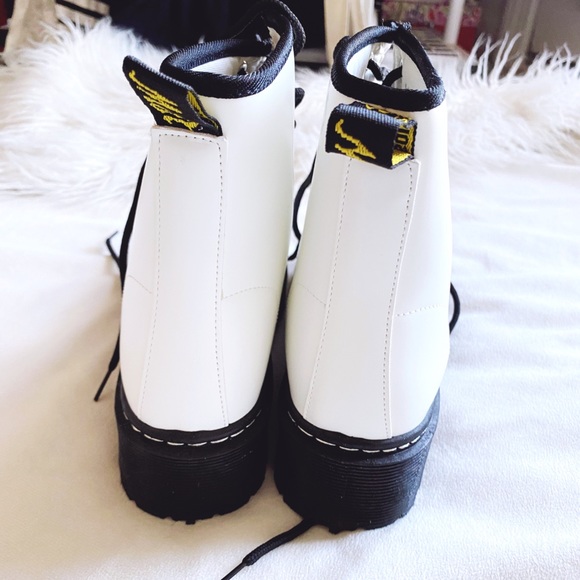 SALE✨ White Platform Lace Up Boots - Picture 9 of 12